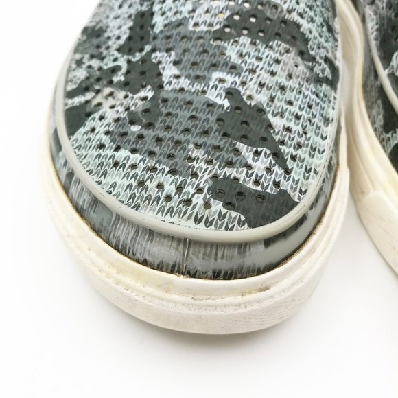CROCS Citilane Roka Slip On Gray Camo Print Rubber Slip On Sneakers Womens 10 - Picture 9 of 16